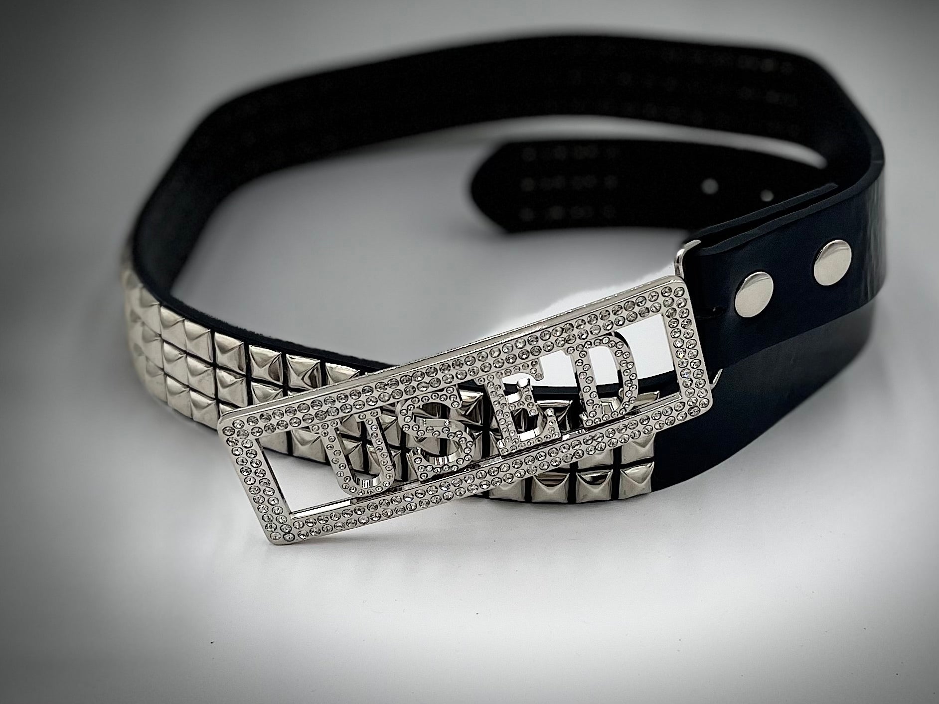Used custom belt buckle rhinestone frame rhinestone letter with free belt