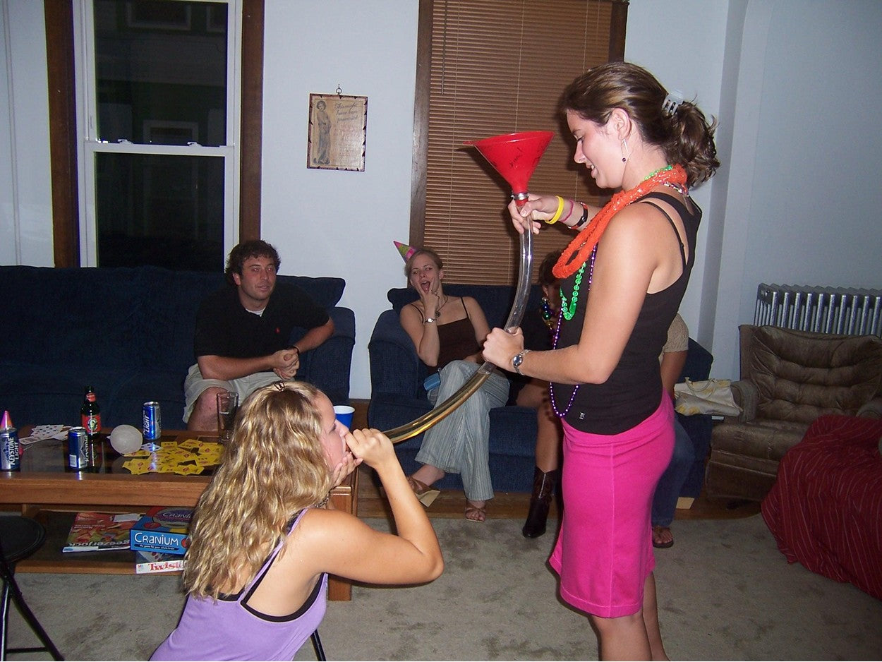 Beer Bongs and Beer Funnel :: Beer Blaster Bong