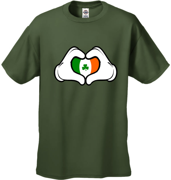 Cartoon Heart Hands Irish Flag Men's T-Shirt