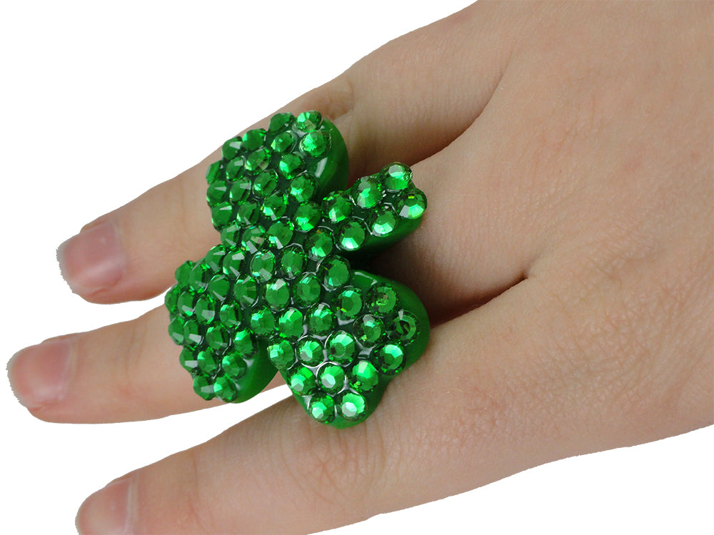 Dazzling Shamrock Ring Green