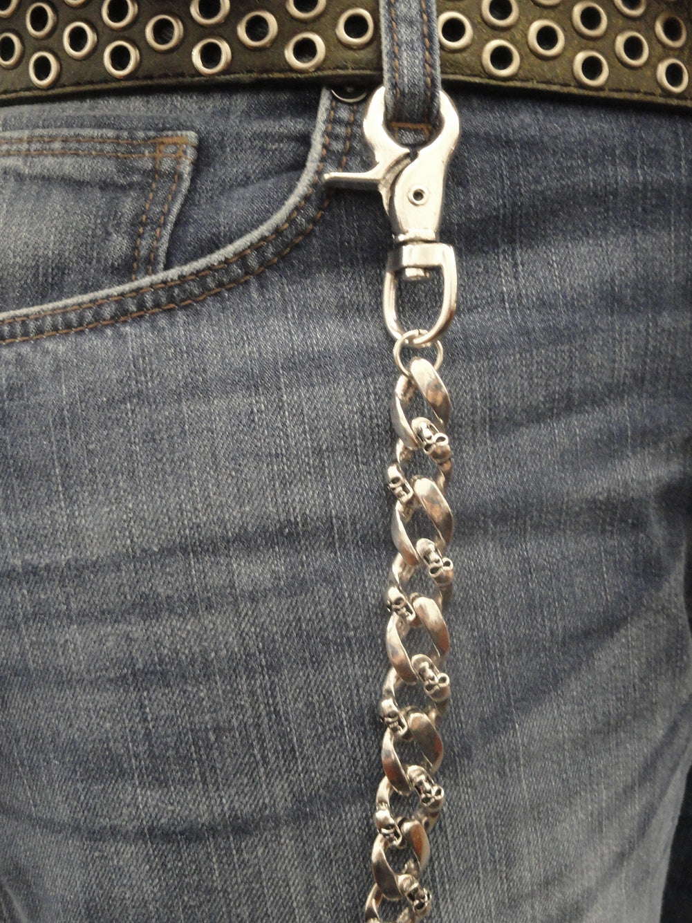 Graveyard Skulls Tough Link Jean and Wallet Chain