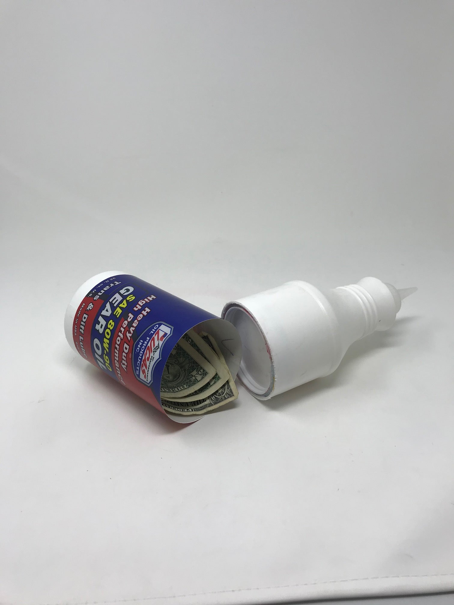 Lucas Heavy Duty Gear Oil (80W-90) Diversion Safe