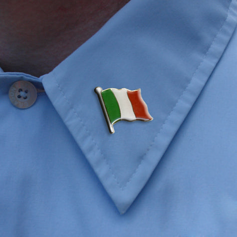 Italian Flag Lapel Pin