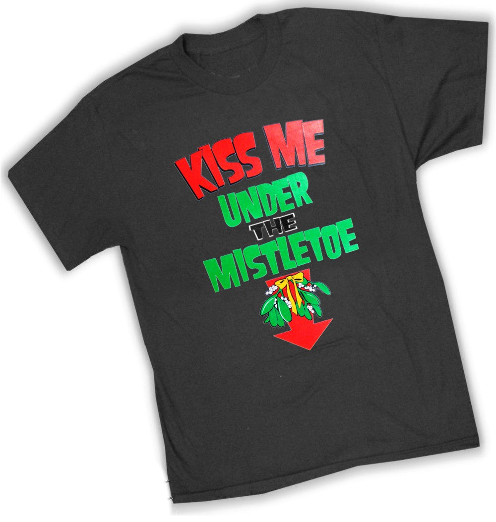 Kiss Me Under The Mistle Toe Christmas T-Shirt