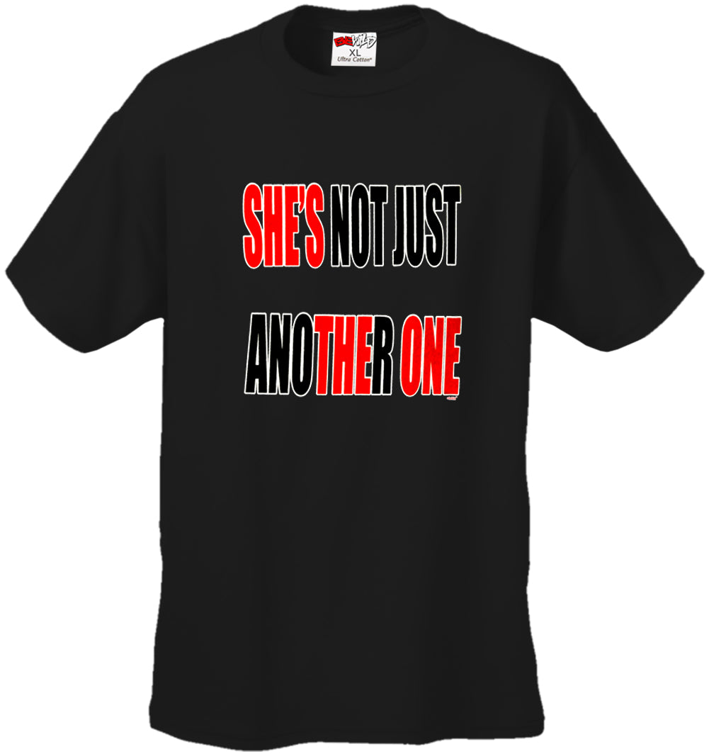 She's The One Men's T-Shirt
