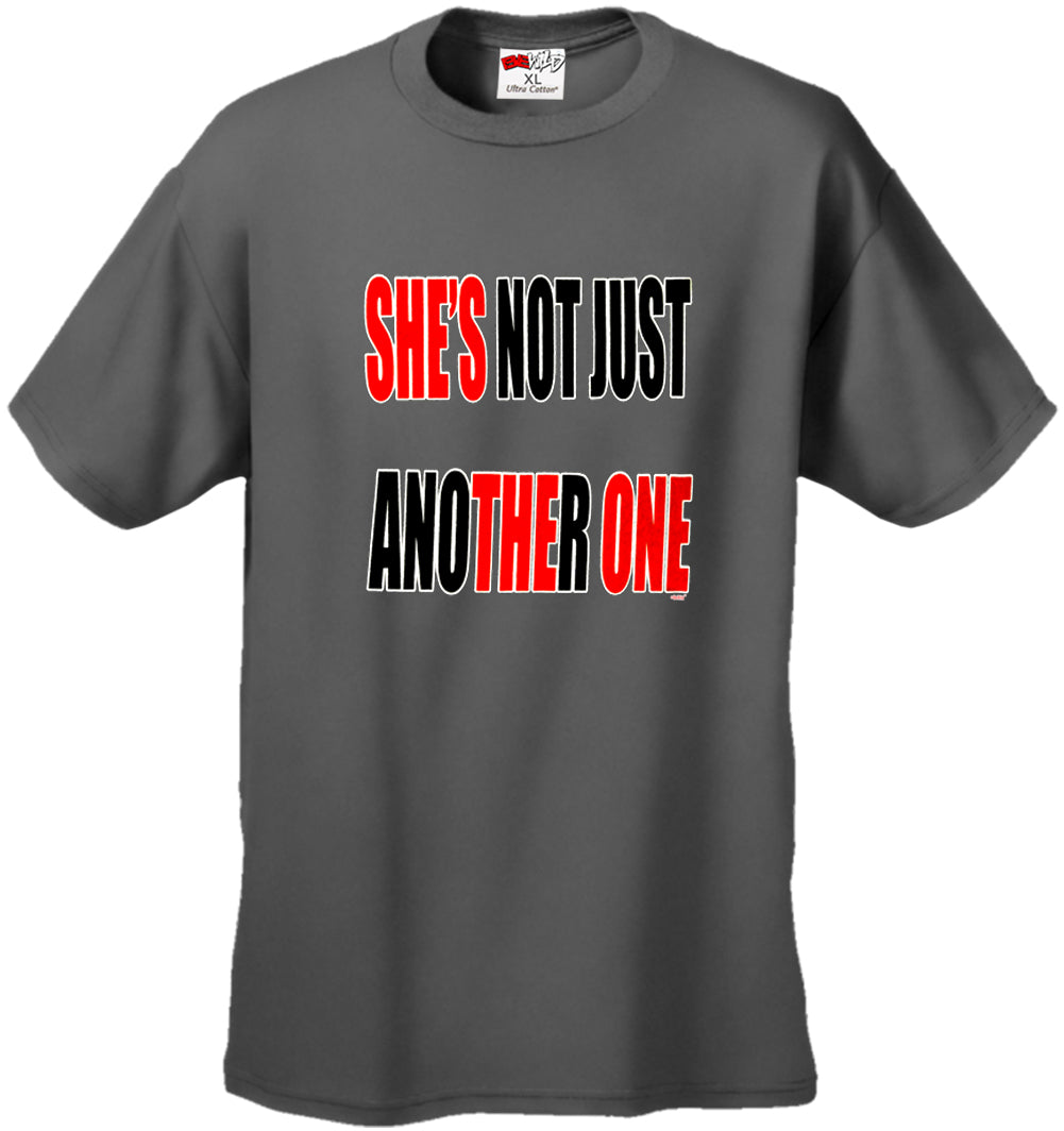 She's The One Men's T-Shirt
