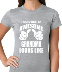 This Is What An Awesome Grandma Looks Like Ladies T-shirt