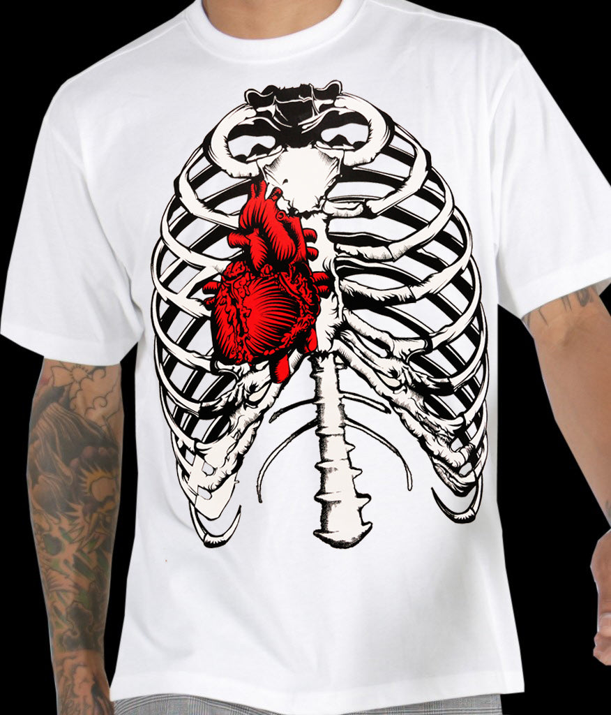Walking Dead Men's T-Shirt with Exposed Ribs and Heart