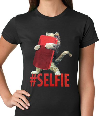 Cute #Selfie Kitten Ladies T-shirt