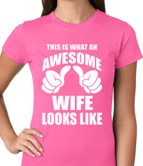 This is What An Awesome Wife Looks Like Ladies T-shirt